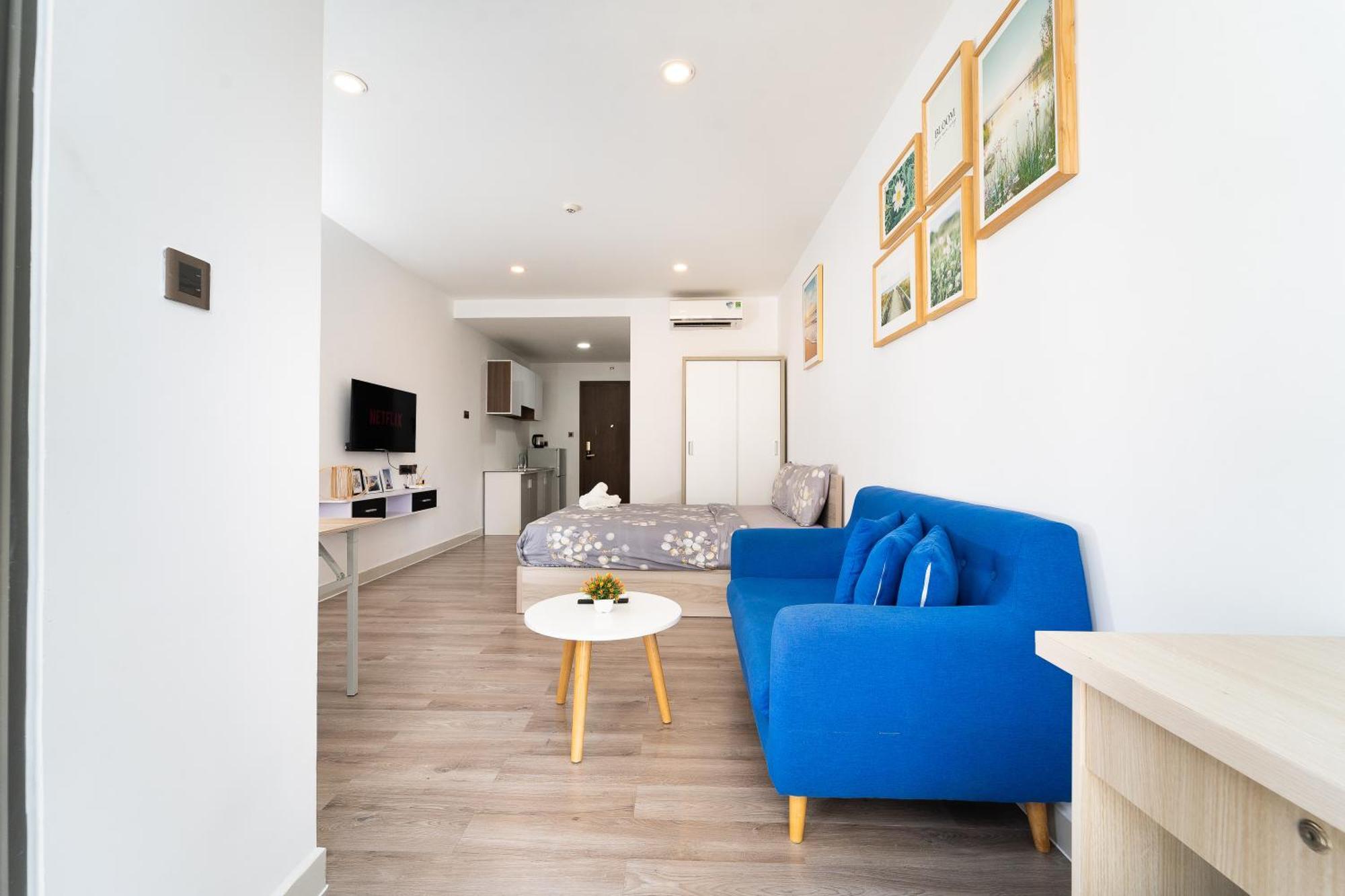 Khách sạn hẻo lánh Saigon Royal D4 - Serene Pool View Studio - Hana Apart TP. Hồ Chí Minh